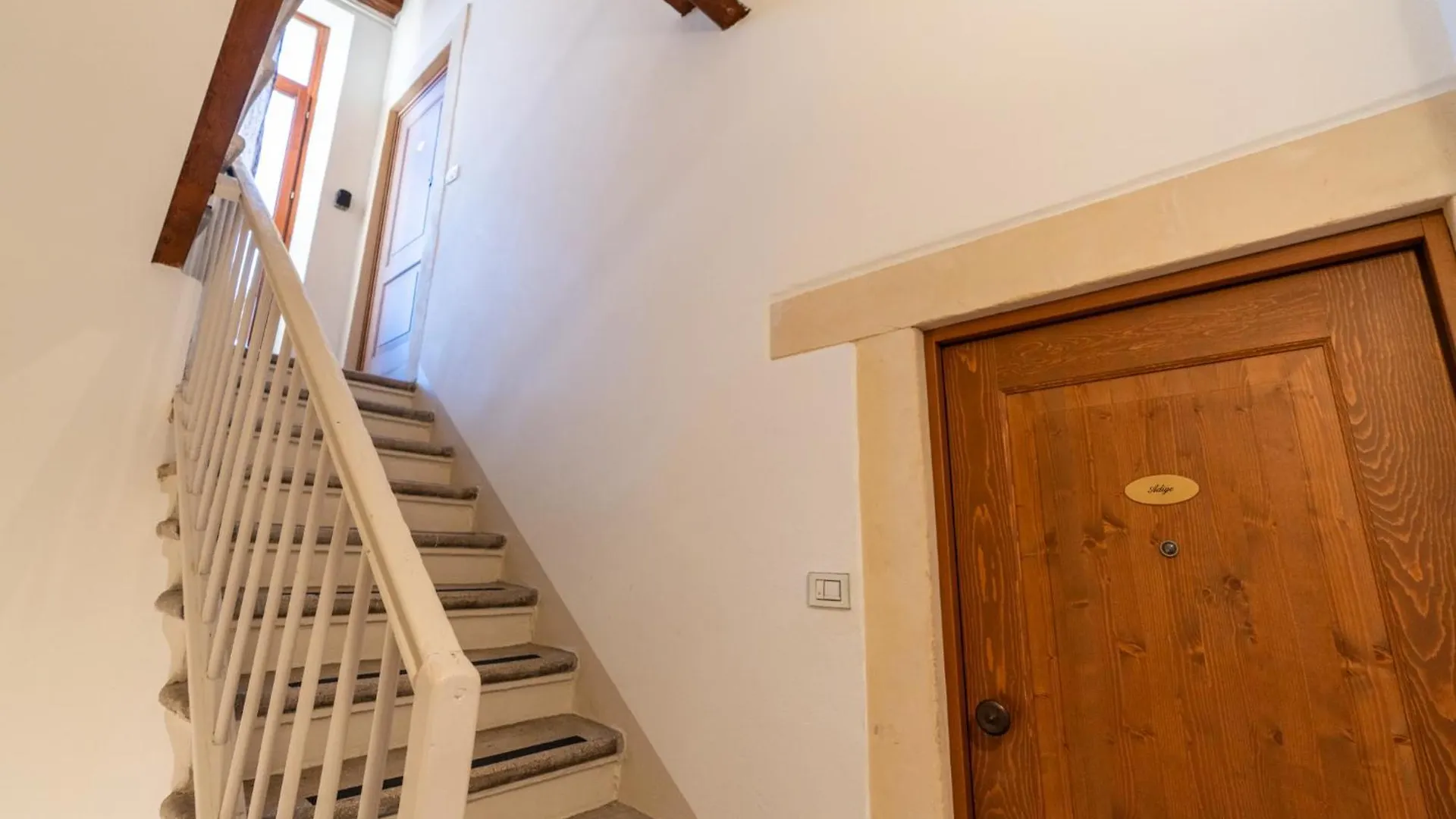 Bed and Breakfast La Finestra Sul Ponte By Postcardsfrom Verona