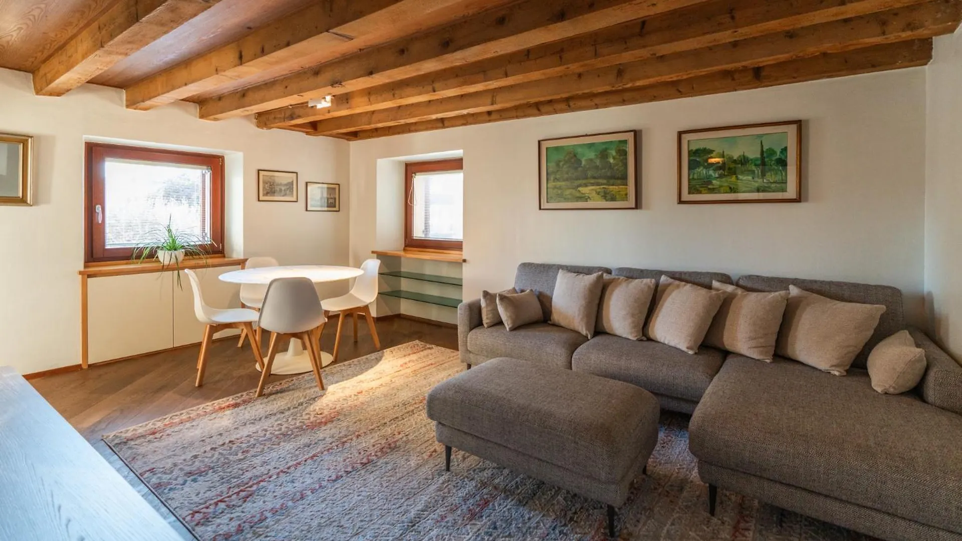 **  Bed and Breakfast La Finestra Sul Ponte By Postcardsfrom Verona Italia