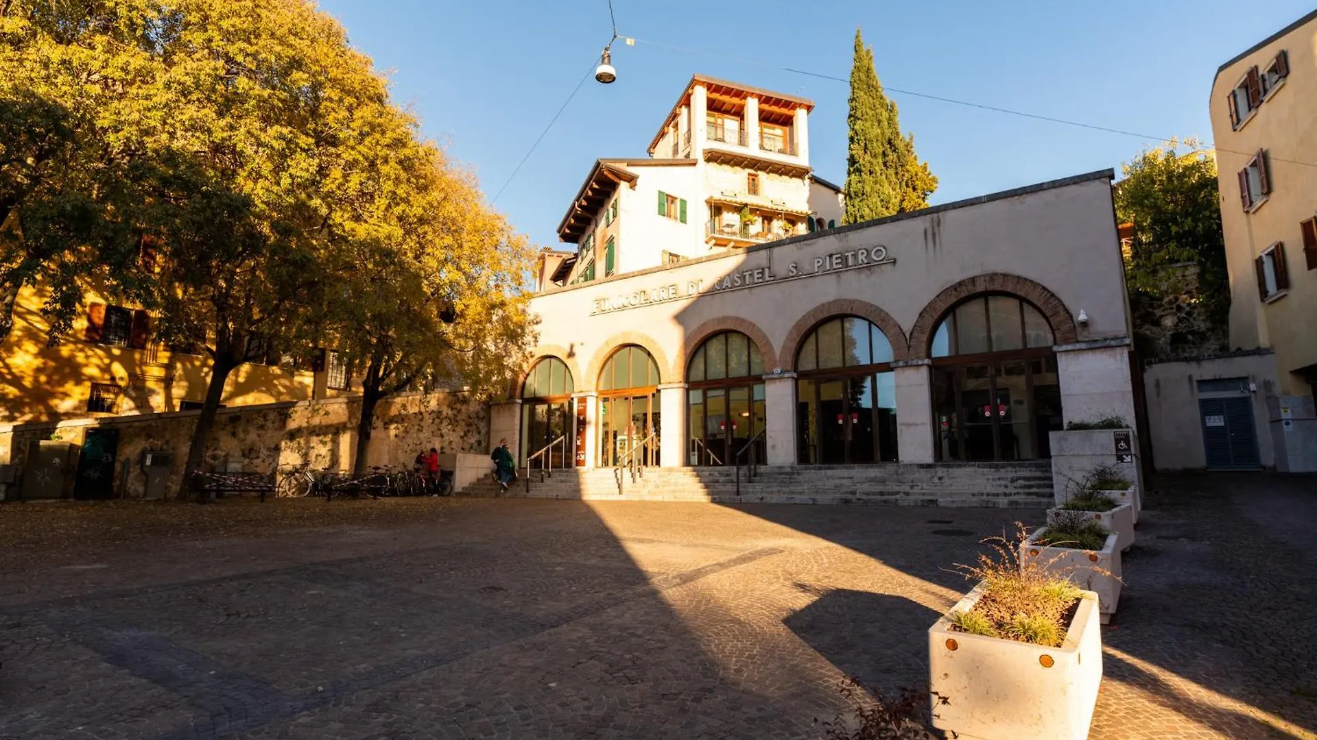 Bed and Breakfast La Finestra Sul Ponte By Postcardsfrom Verona Italia