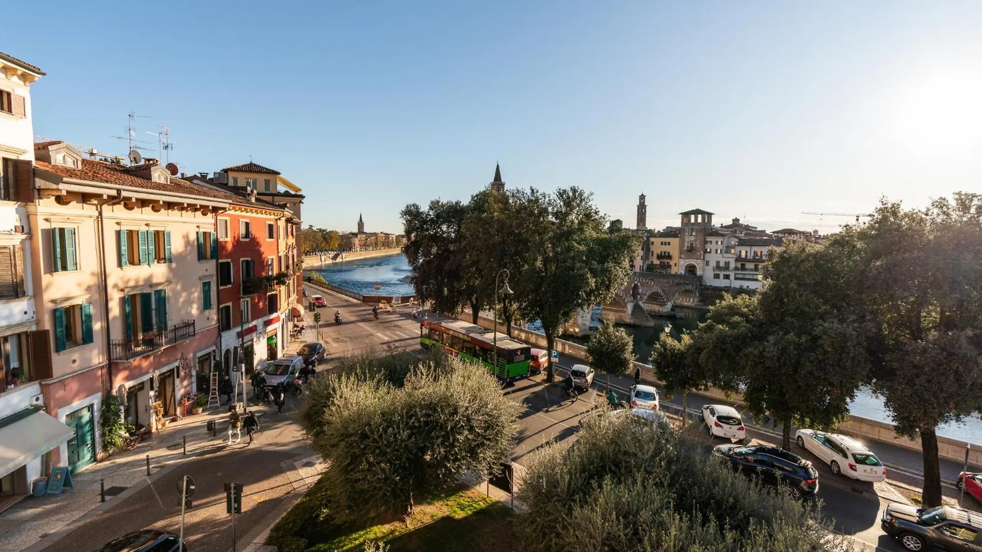 Bed and Breakfast La Finestra Sul Ponte By Postcardsfrom Verona